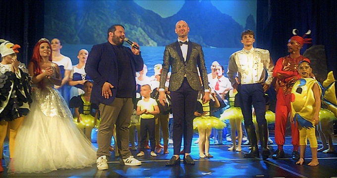 Milazzo (ME) – Tripudio di musica, recitazione e danza nel musical “Ariel – La Sirenetta”