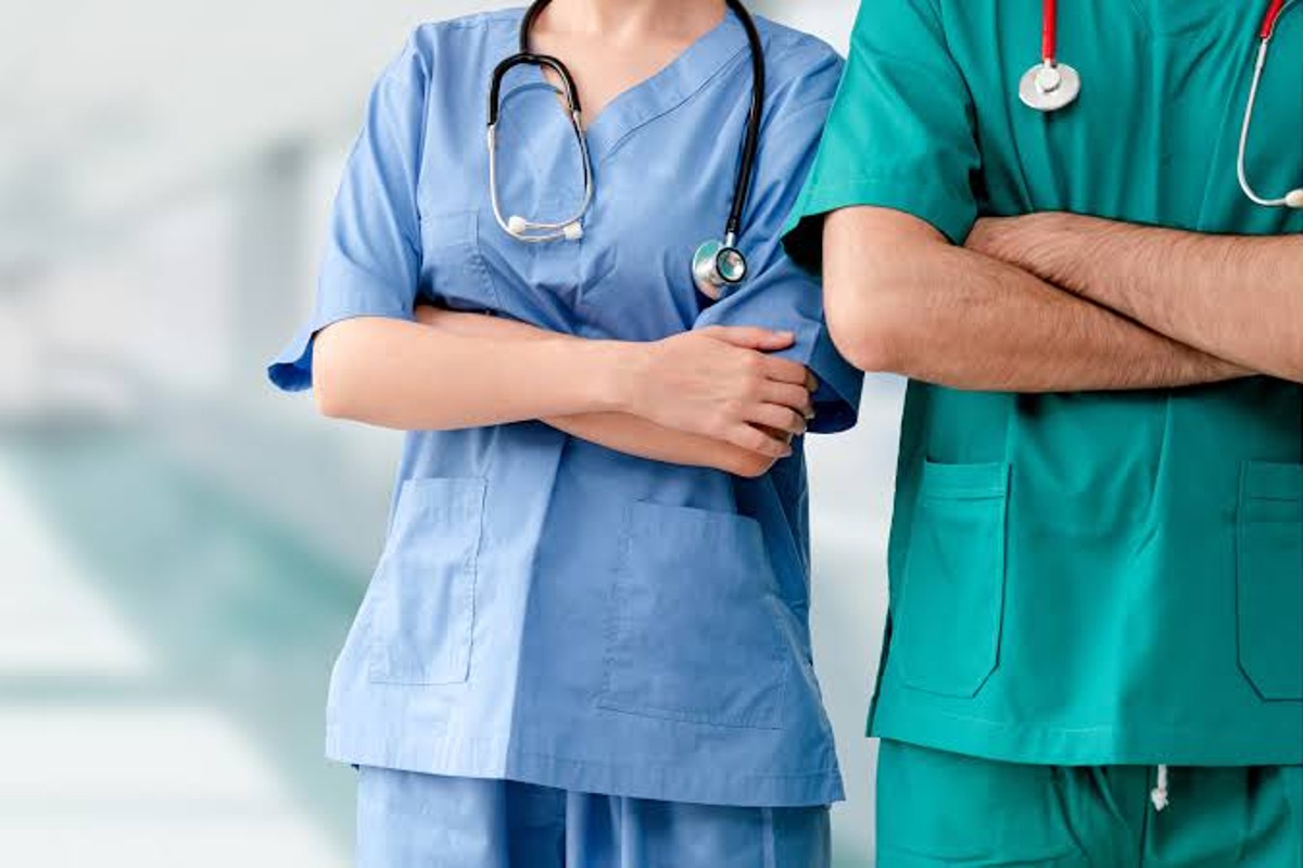 Sanità, il vero nemico della cura è il tempo sottratto dalla burocrazia: quasi un professionista su due indica nella prescrizione amministrativa il principale ostacolo all'assistenza